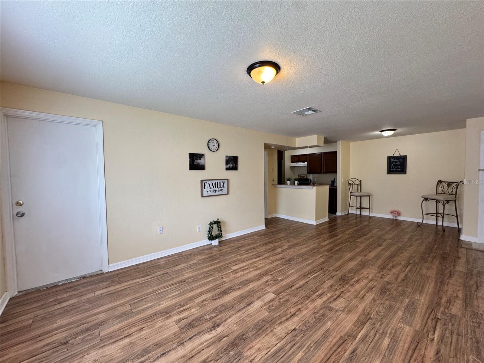 202 RED MAPLE PL #202 — photo 12
