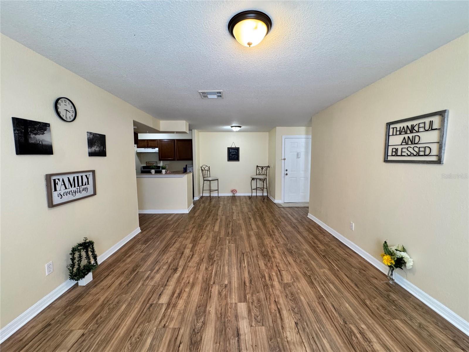 202 RED MAPLE PL #202 — photo 13
