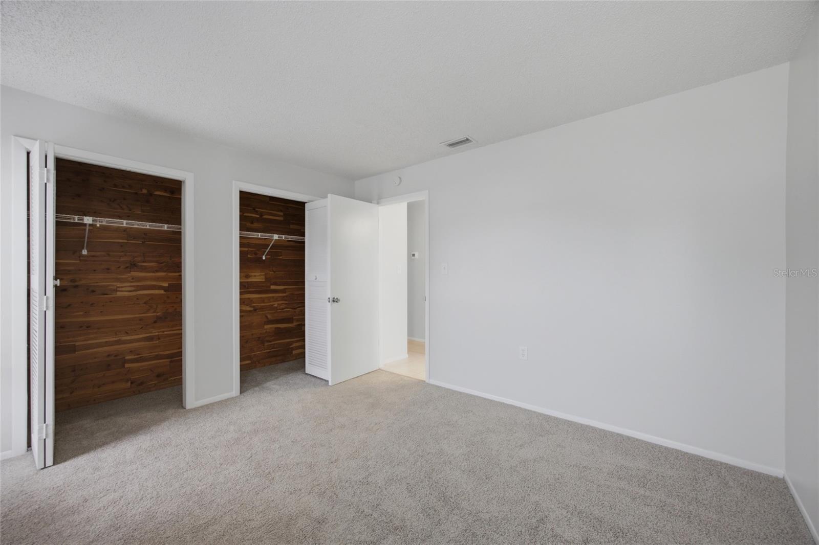 8207 DEDHAM DR — photo 11