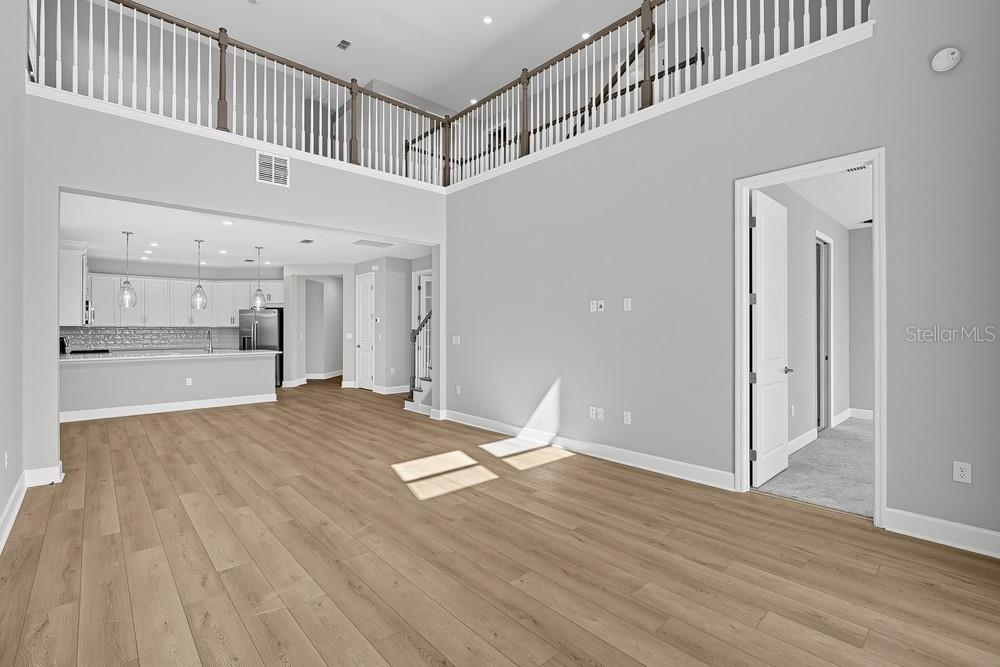 823 STEEL DR — photo 8
