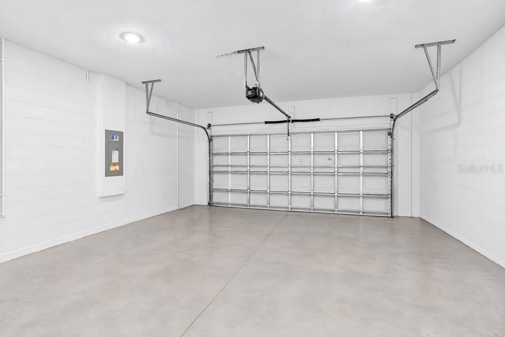 823 STEEL DR — photo 31