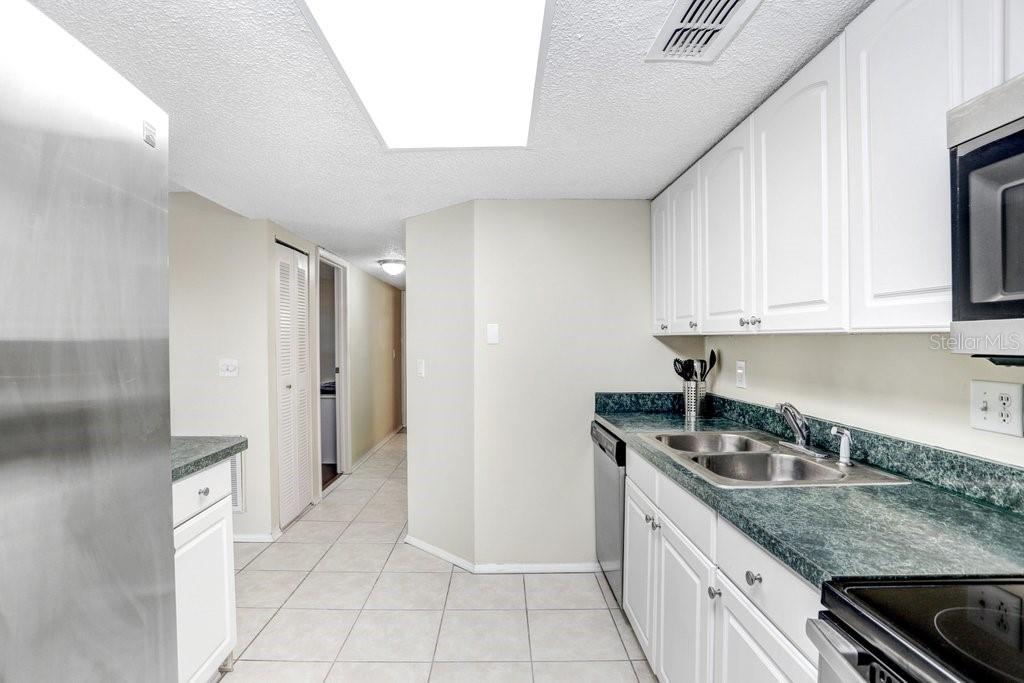 134 SYCAMORE LN #F — photo 11