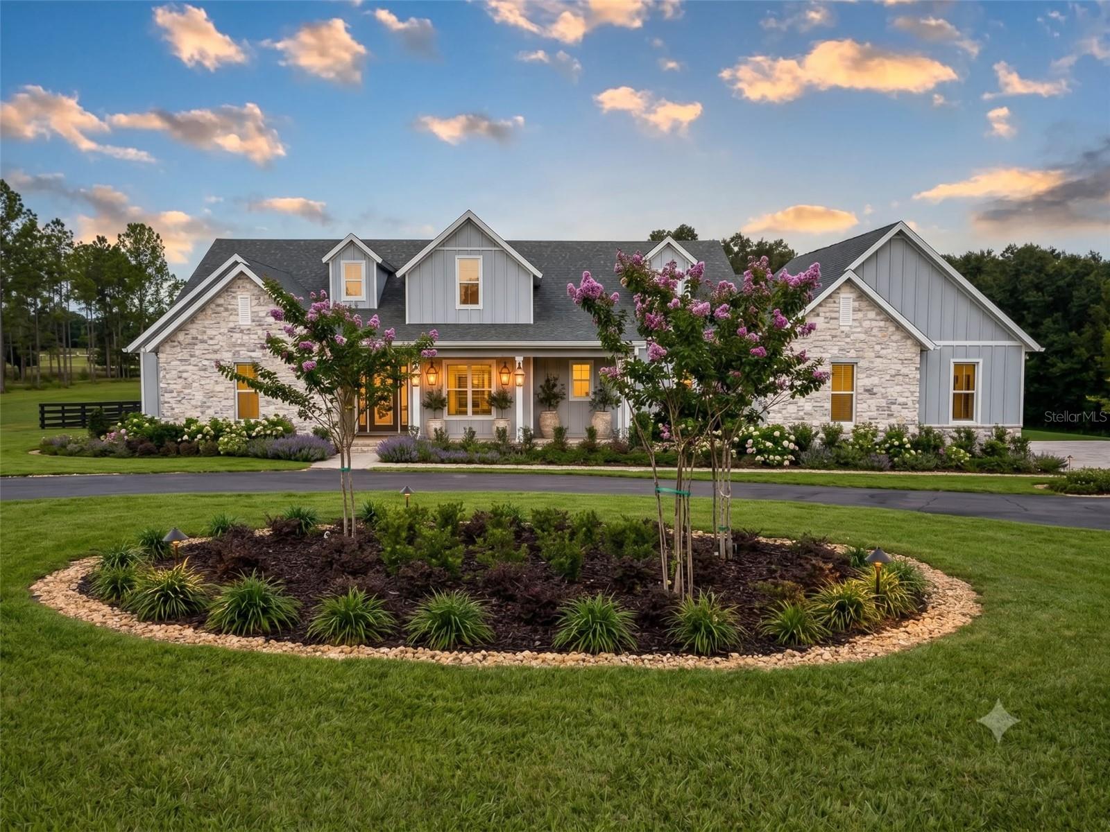 10623 LITHIA ESTATES DR — photo 32