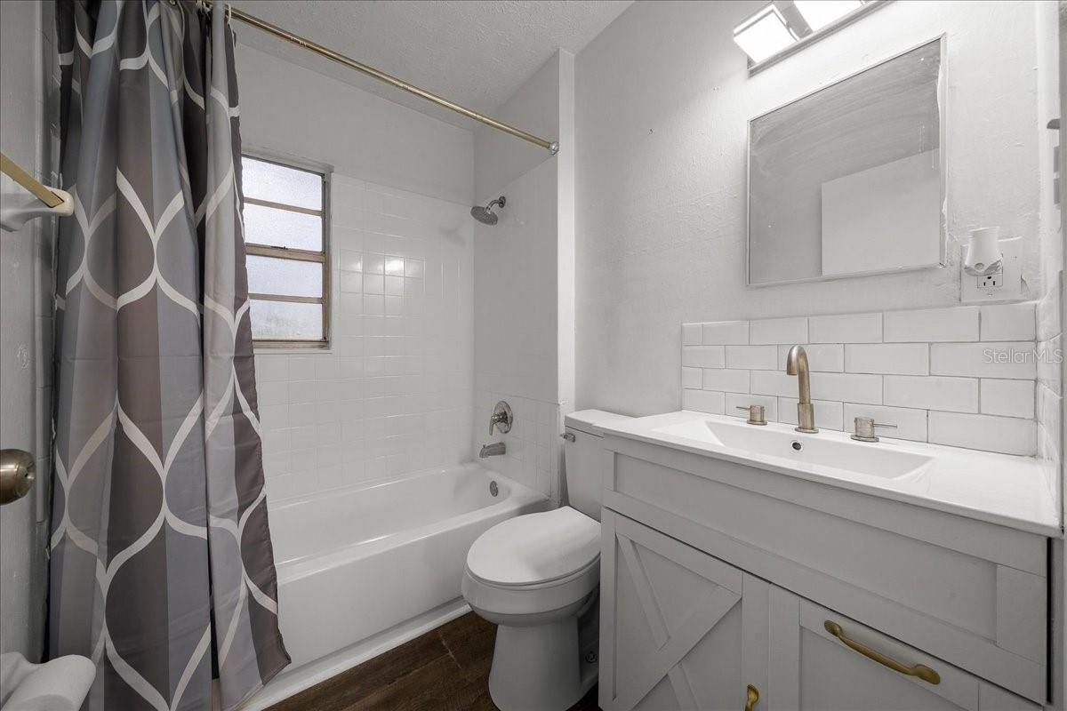 1708 E OHIO ST — photo 17