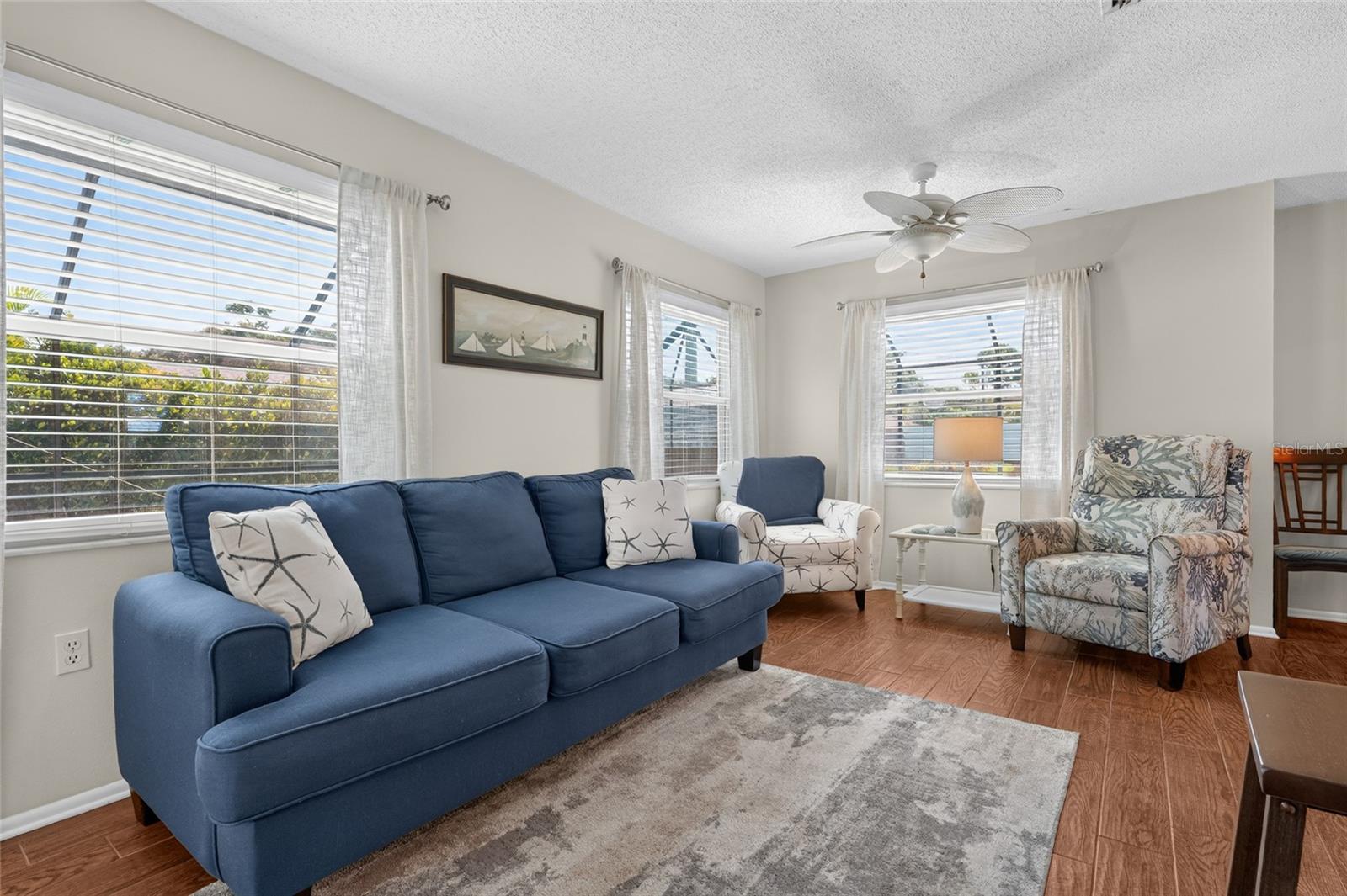 4215 PANDORA RD — photo 23