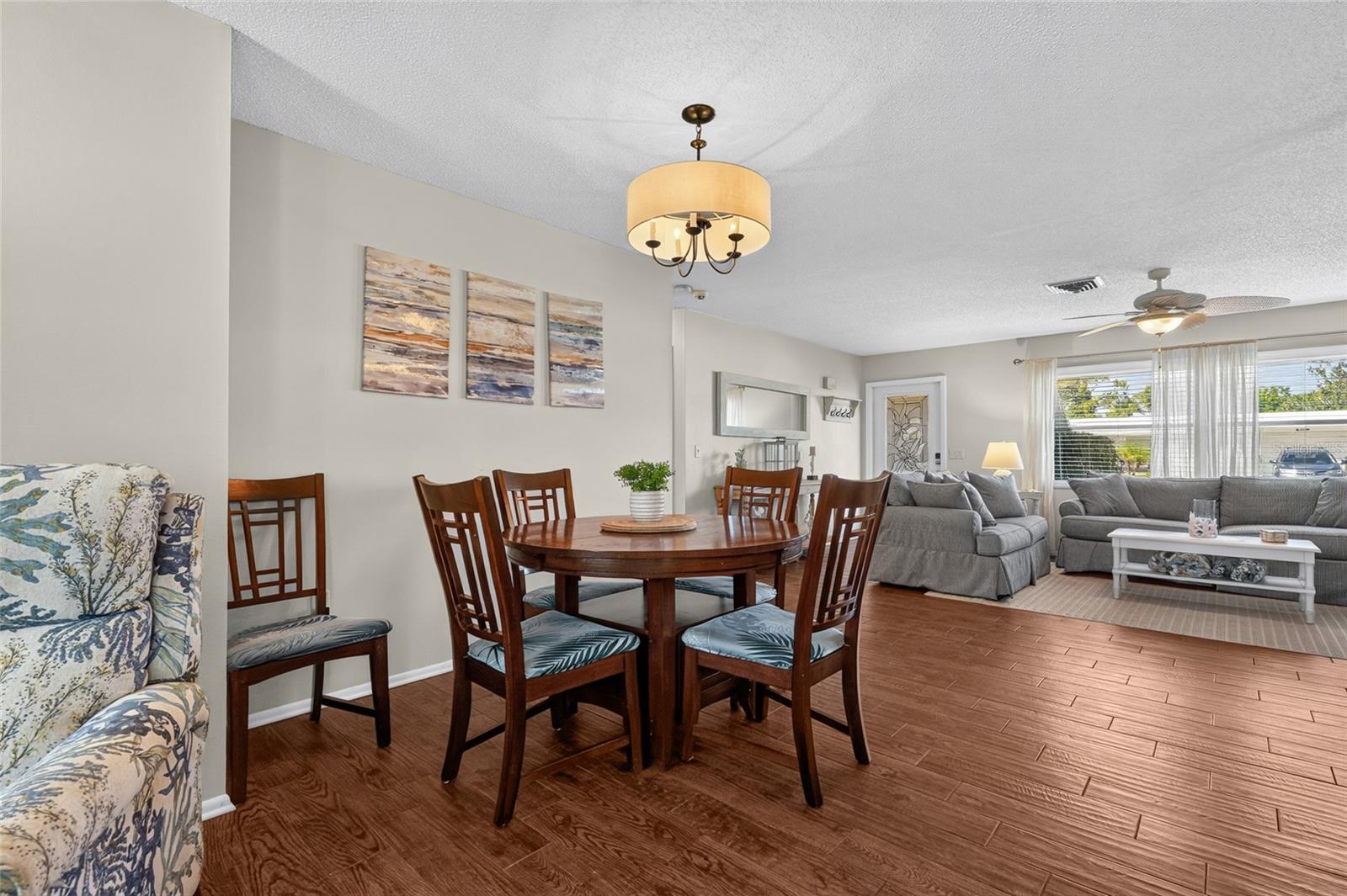 4215 PANDORA RD — photo 19