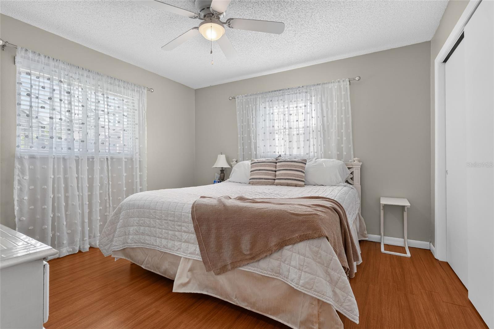 4215 PANDORA RD — photo 25
