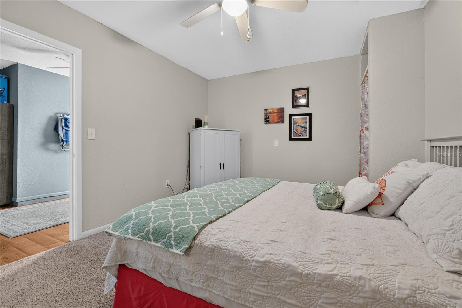 4215 PANDORA RD — photo 31