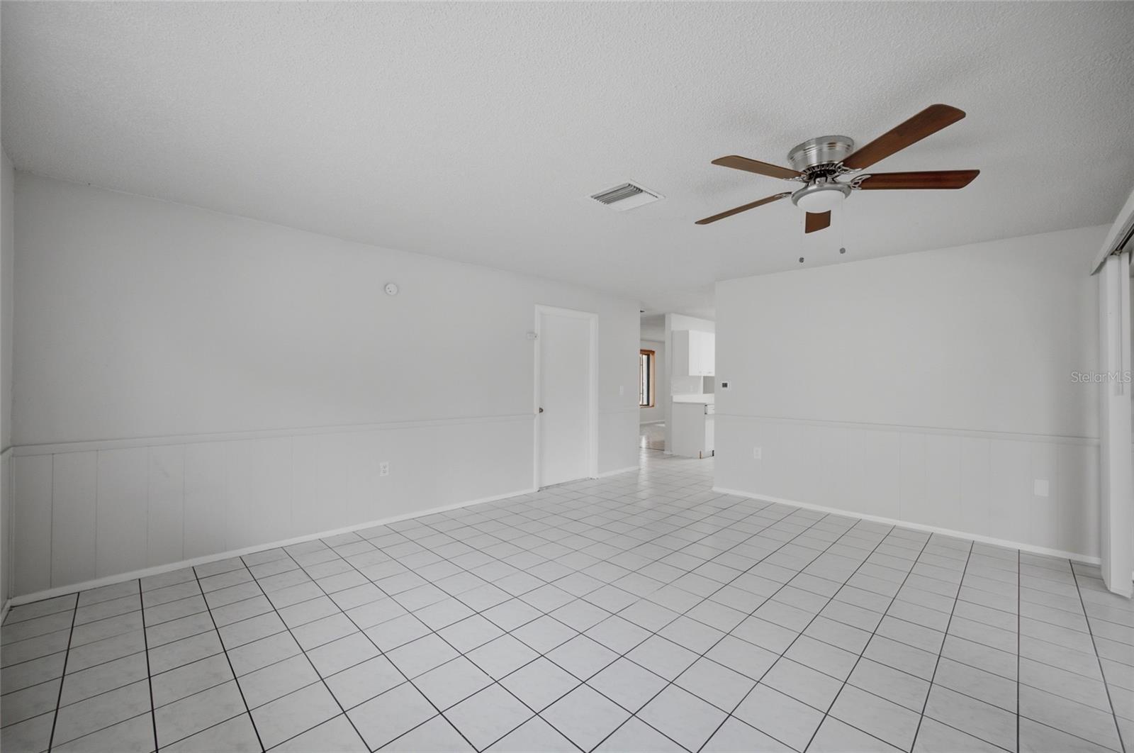 7537 HUMBOLDT AVE — photo 10
