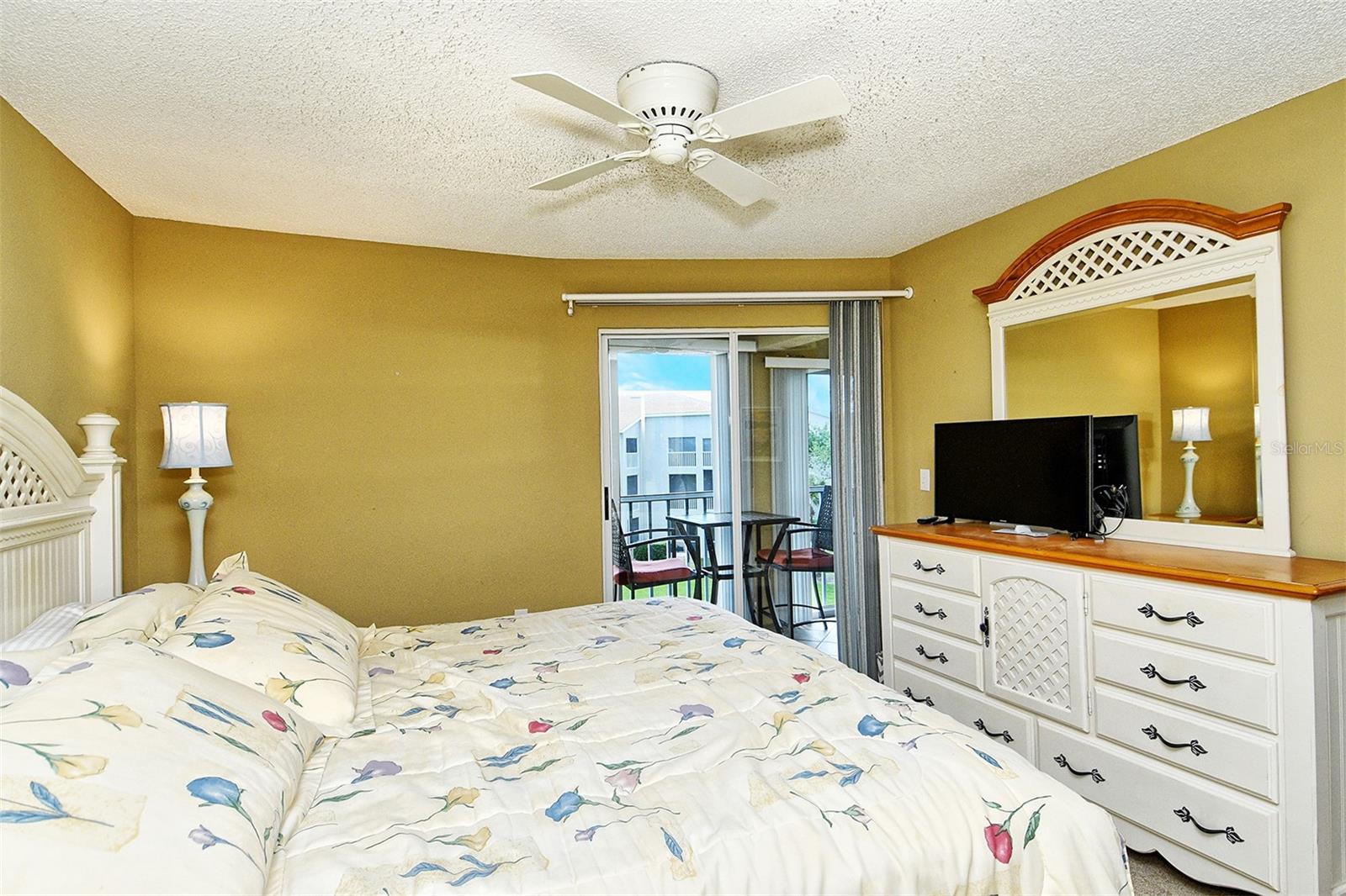9610 CLUB SOUTH CIR #4302 — photo 20