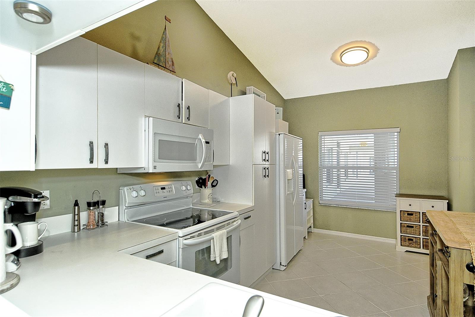 9610 CLUB SOUTH CIR #4302 — photo 12