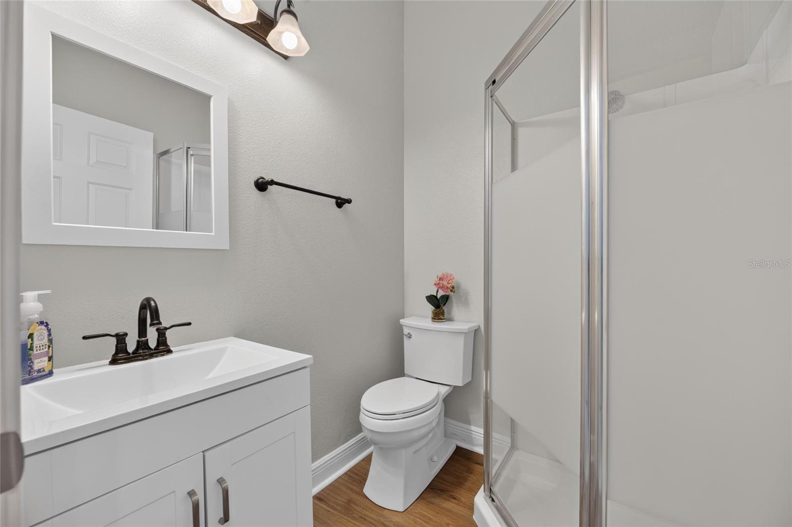 435 MANNS HARBOR DR — photo 18