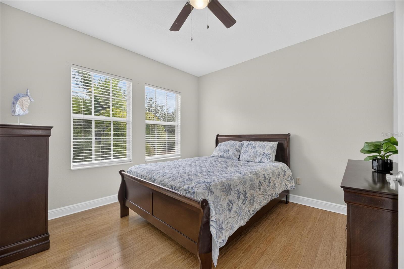435 MANNS HARBOR DR — photo 52