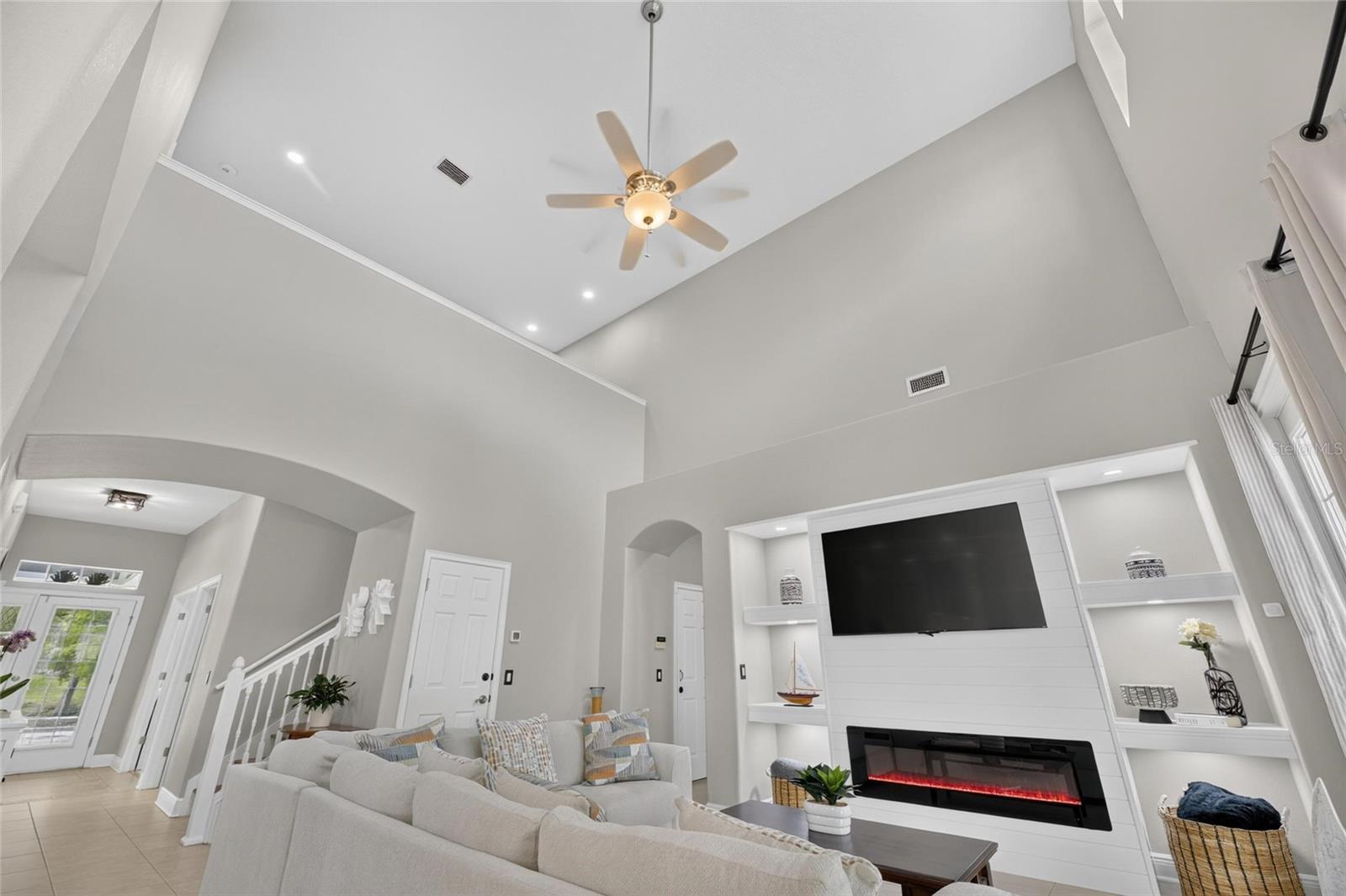 435 MANNS HARBOR DR — photo 26