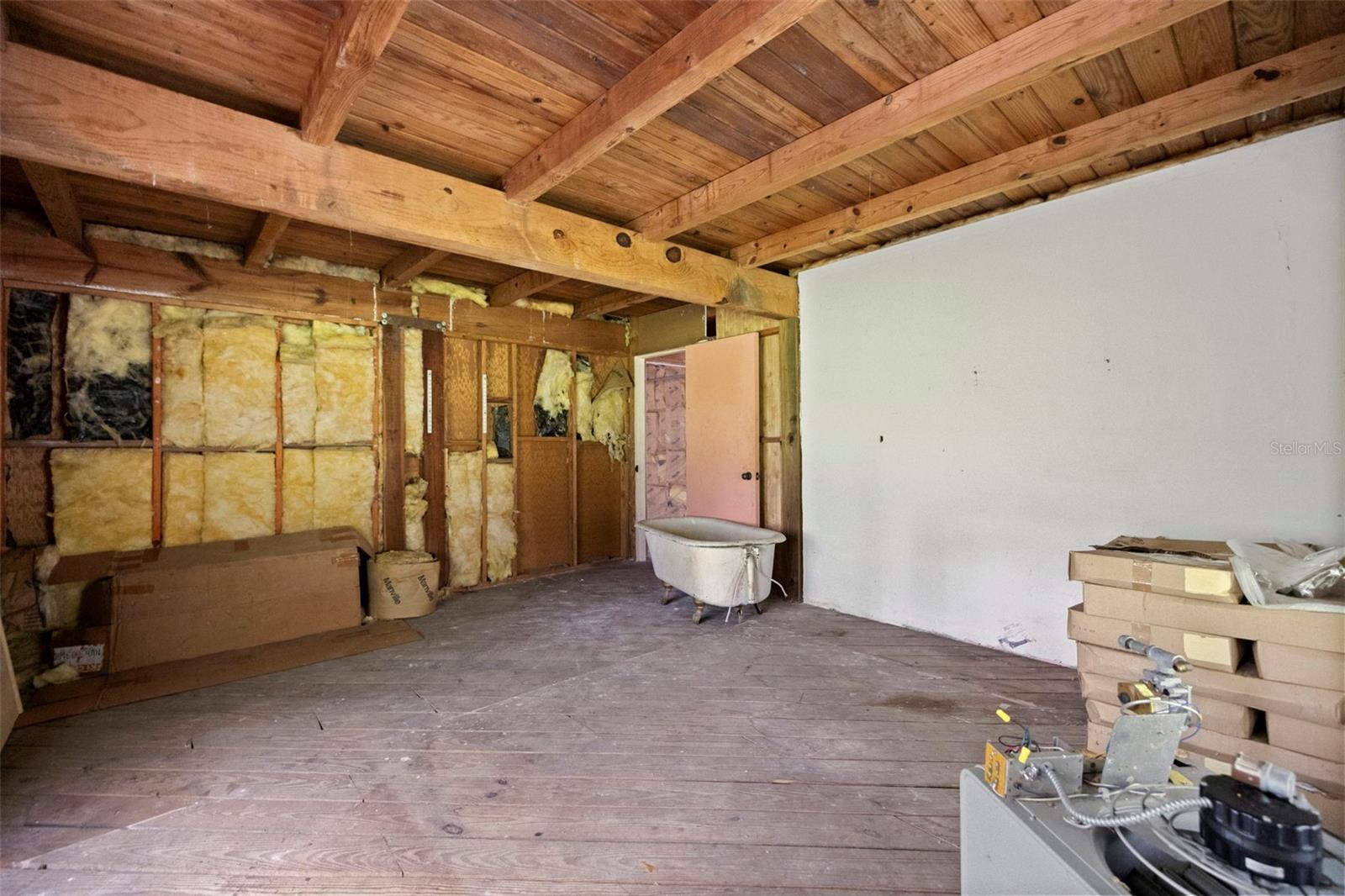 6930 MUCK POND RD — photo 19