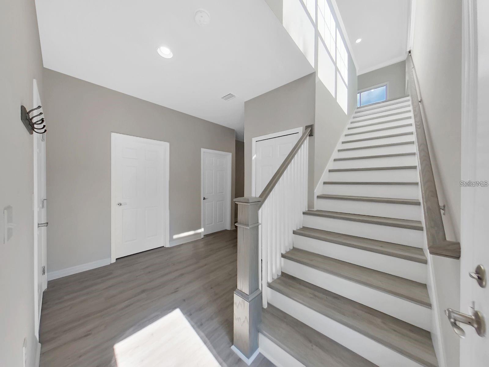 8303 KING BLOSSOM CT — photo 4