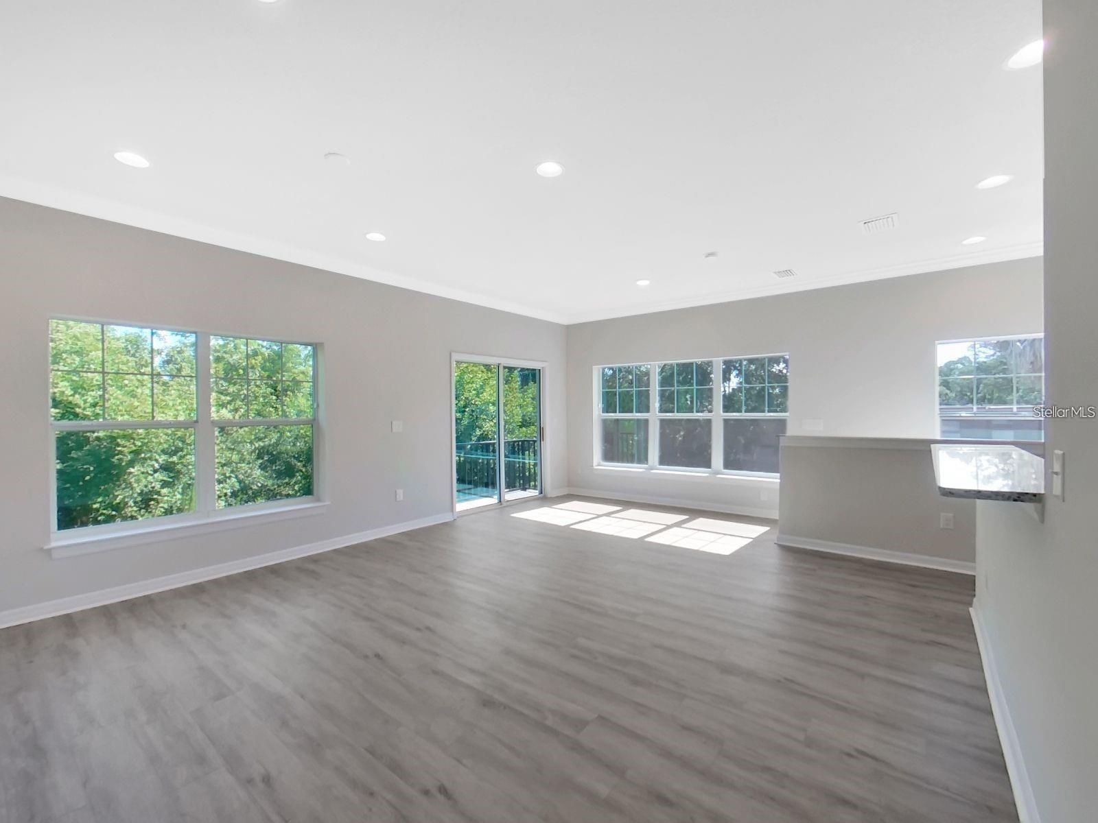 8303 KING BLOSSOM CT — photo 15