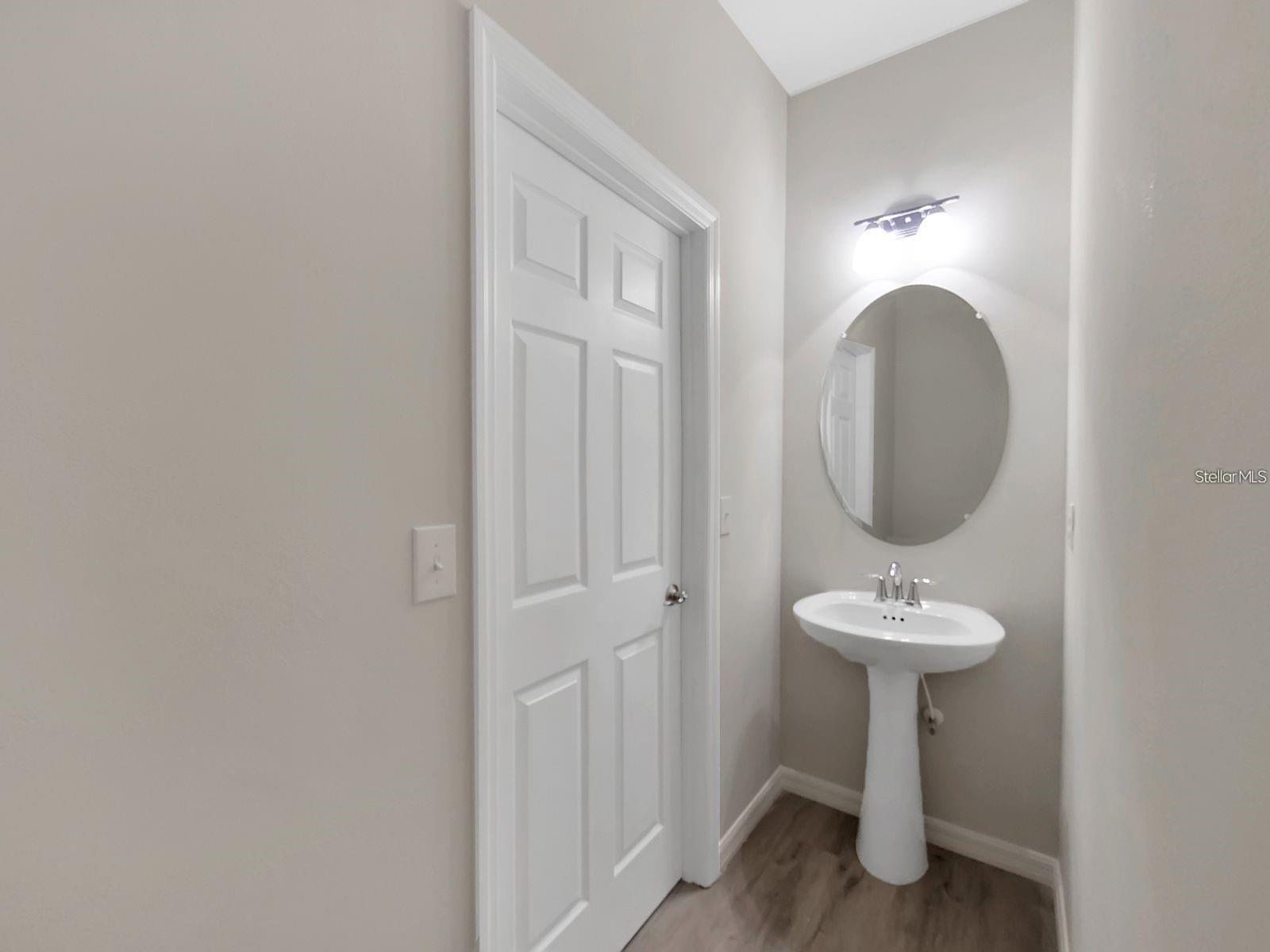 8303 KING BLOSSOM CT — photo 21