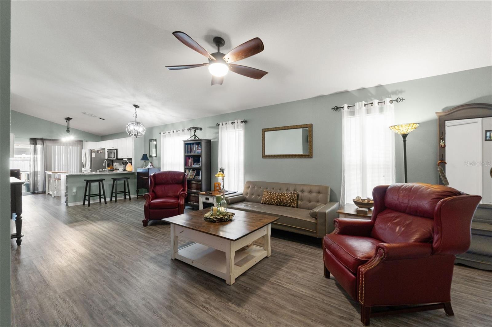 8620 PERSEA CT — photo 12