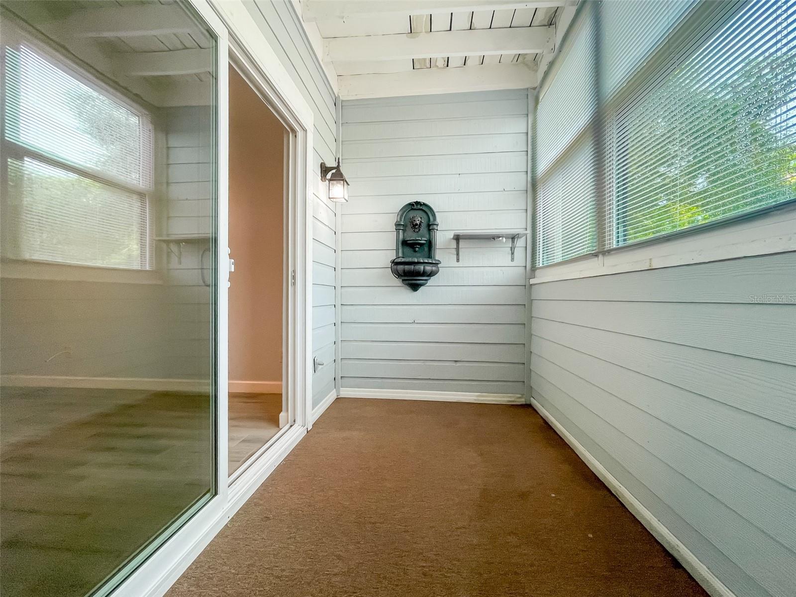 1400 GANDY BLVD N #1010 — photo 31