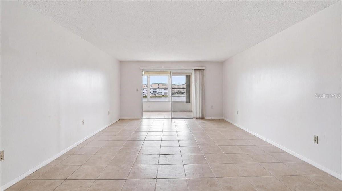 5925 SHORE BLVD S #302 — photo 11