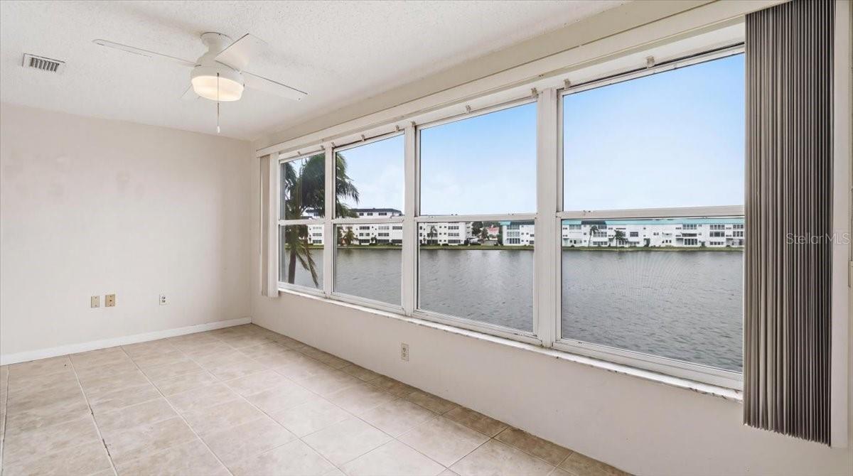 5925 SHORE BLVD S #302 — photo 16