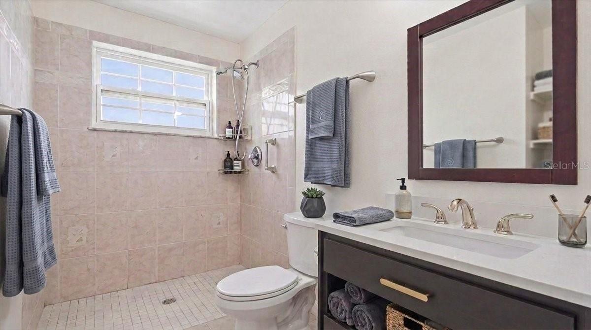 5925 SHORE BLVD S #302 — photo 21