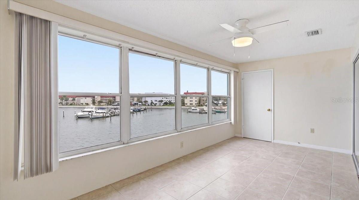 5925 SHORE BLVD S #302 — photo 17