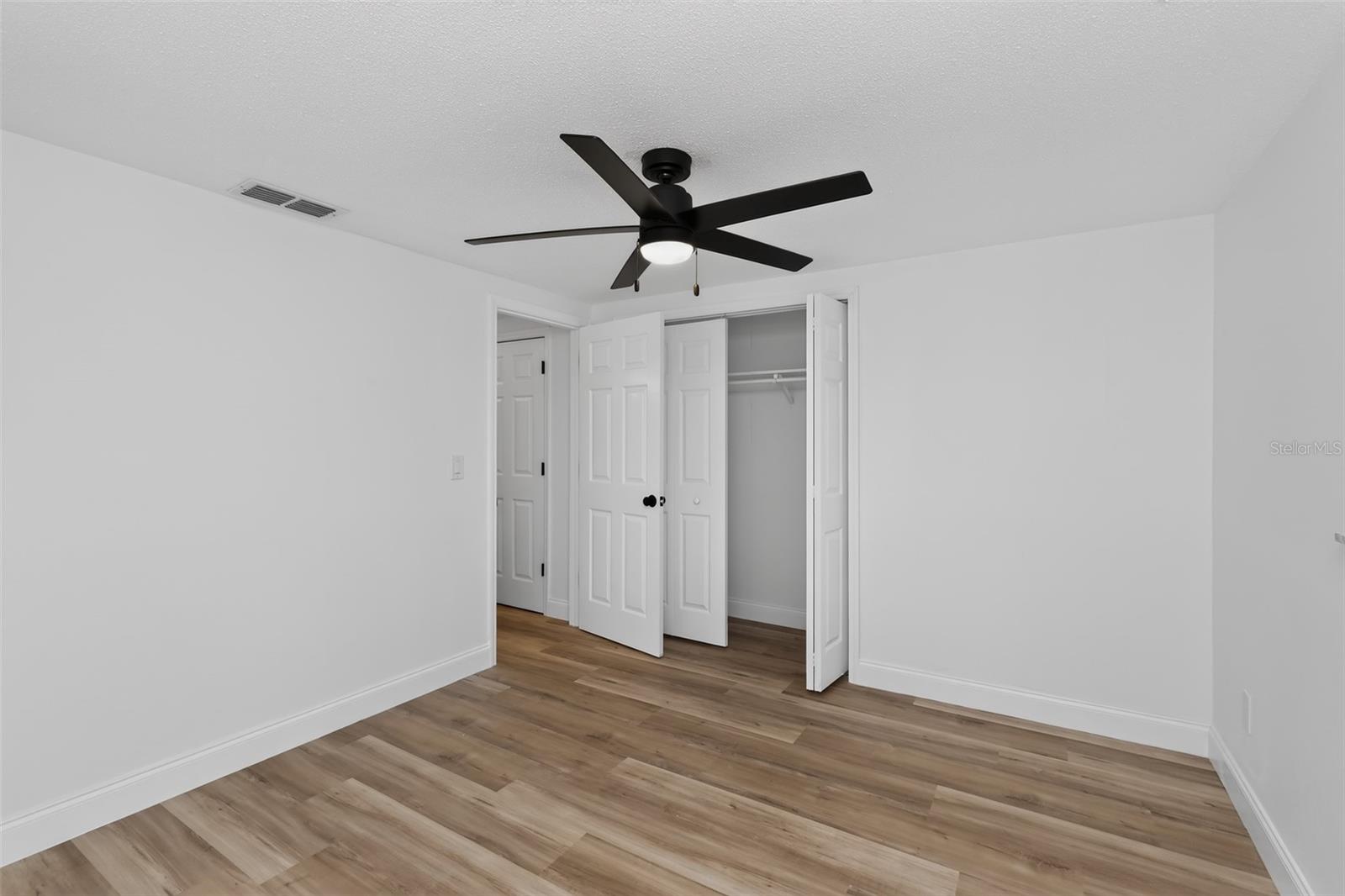 5644 BERLIN DR — photo 18