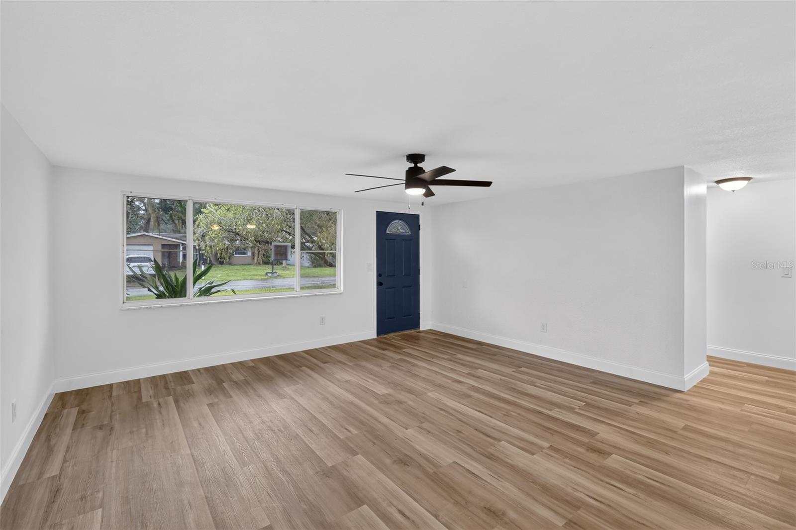 5644 BERLIN DR — photo 3