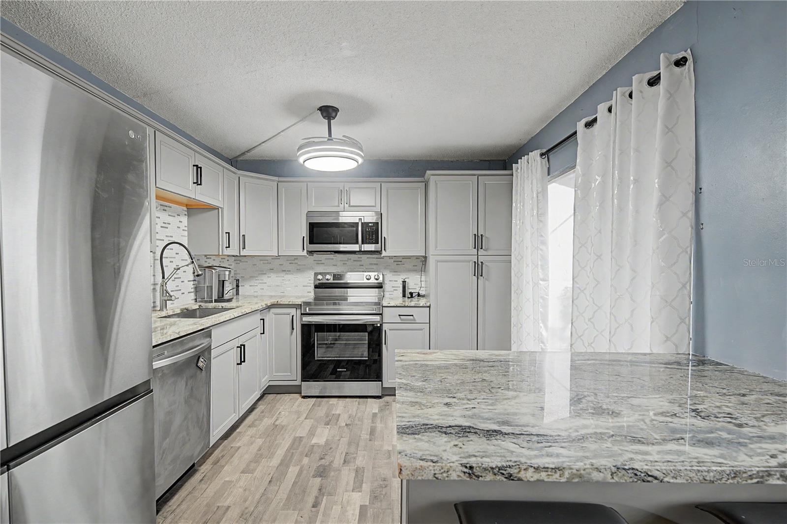 1655 S HIGHLAND AVE #F129 — photo 12