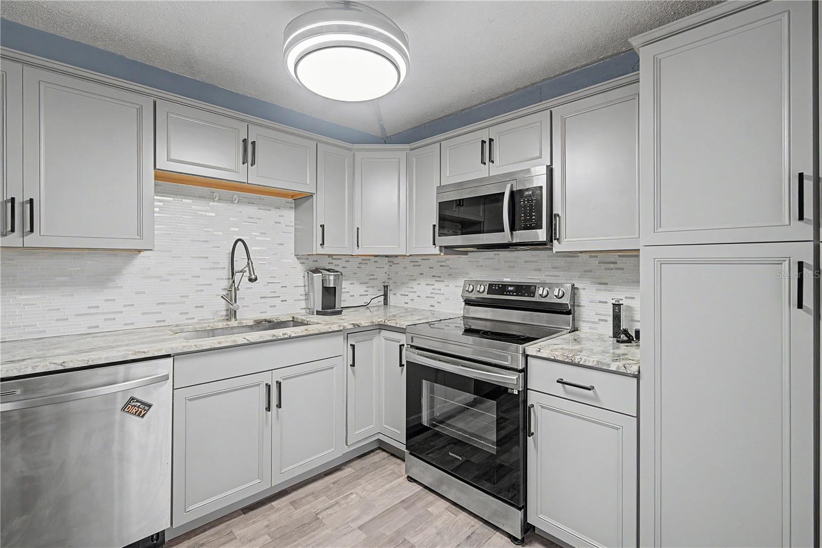 1655 S HIGHLAND AVE #F129 — photo 15