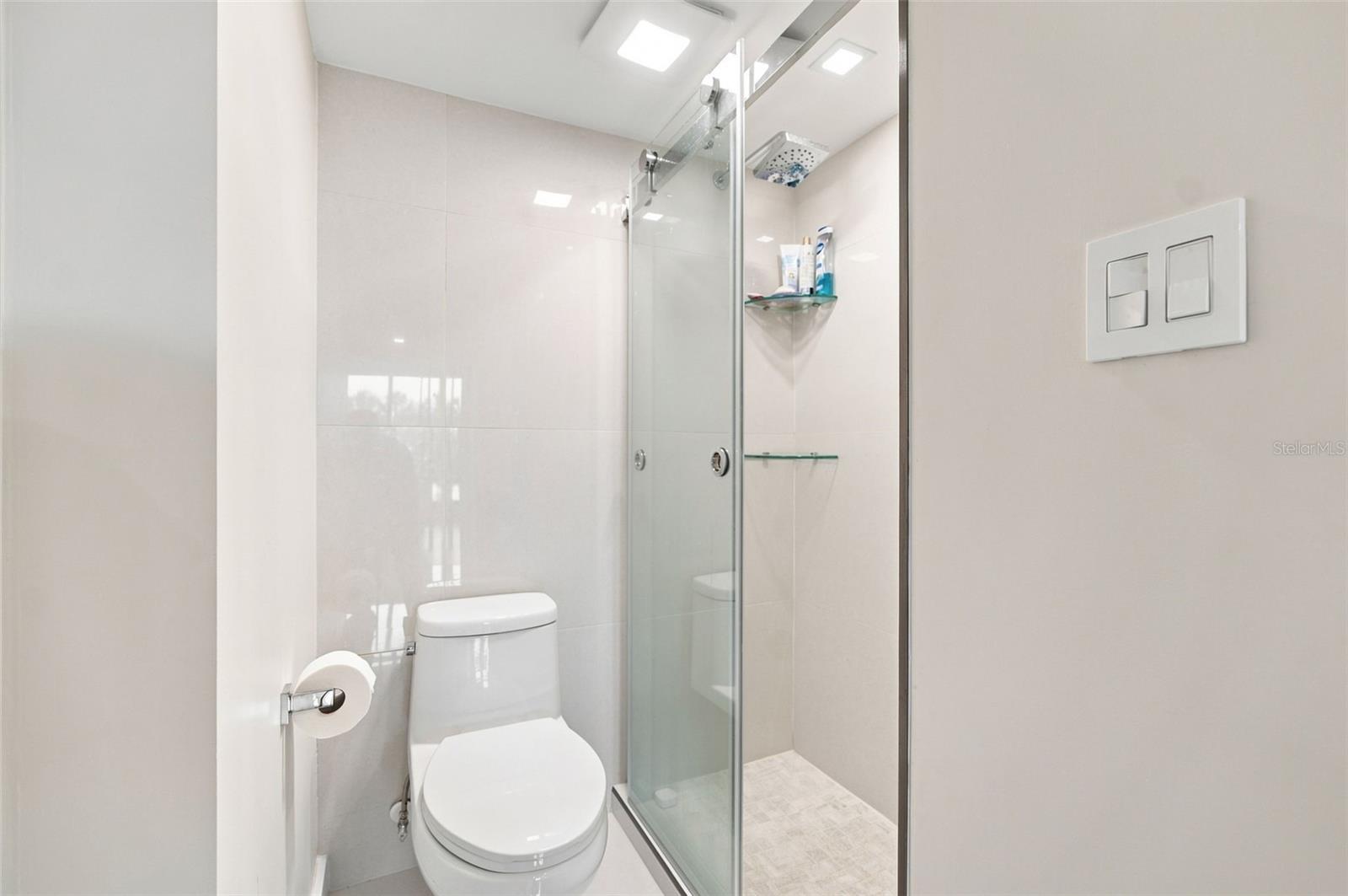 707 S GULFSTREAM AVE #207 — photo 29