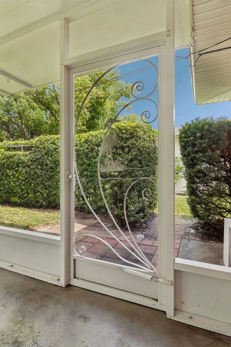 808 WOODLEY RD — photo 80