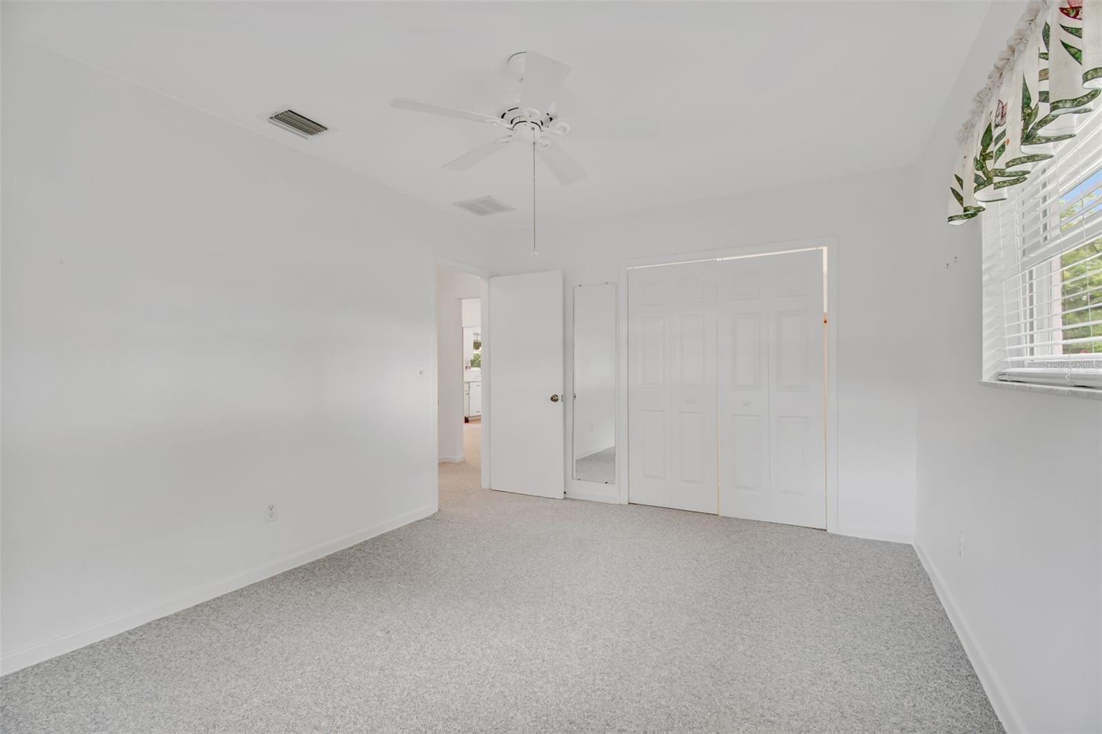 808 WOODLEY RD — photo 30