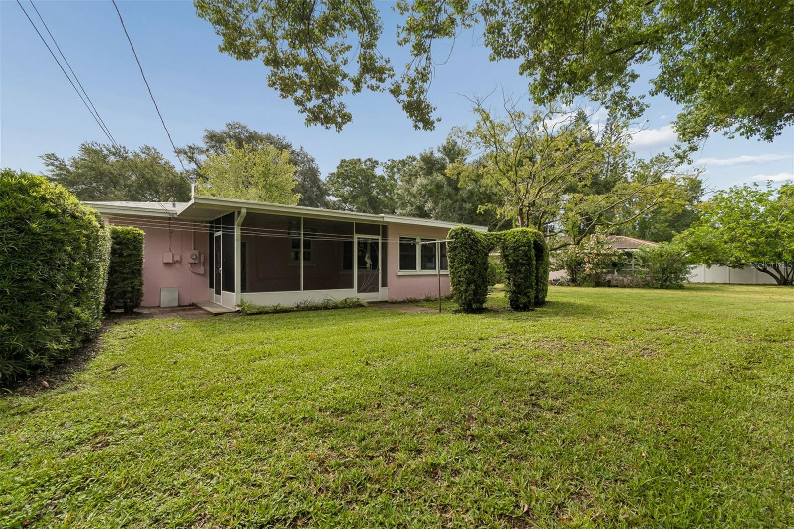 808 WOODLEY RD — photo 60