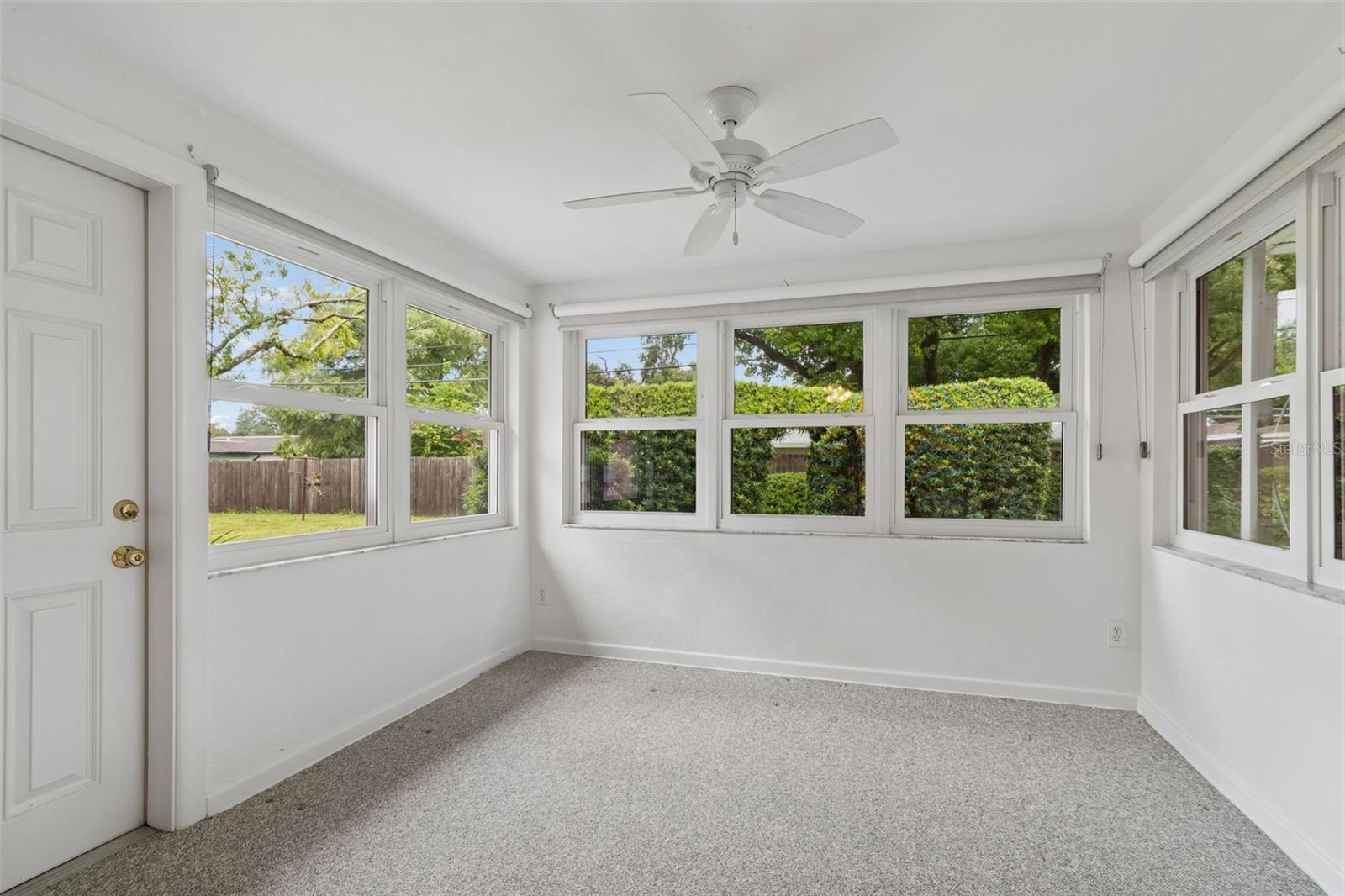 808 WOODLEY RD — photo 25