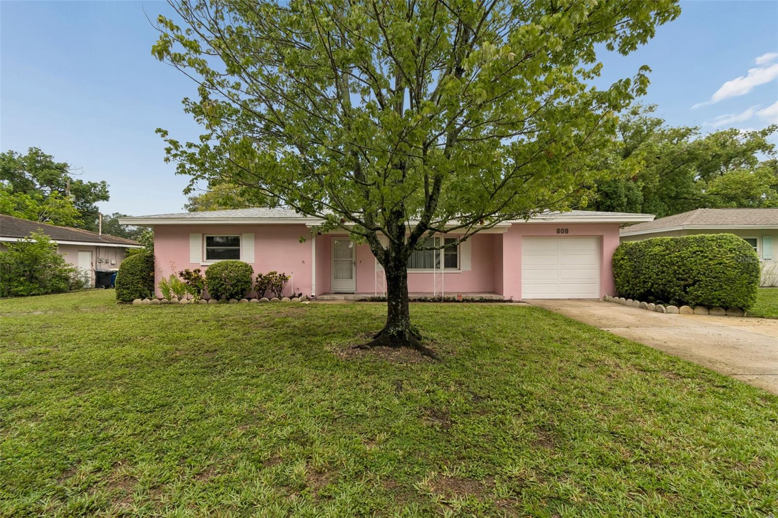 808 WOODLEY RD — photo 56