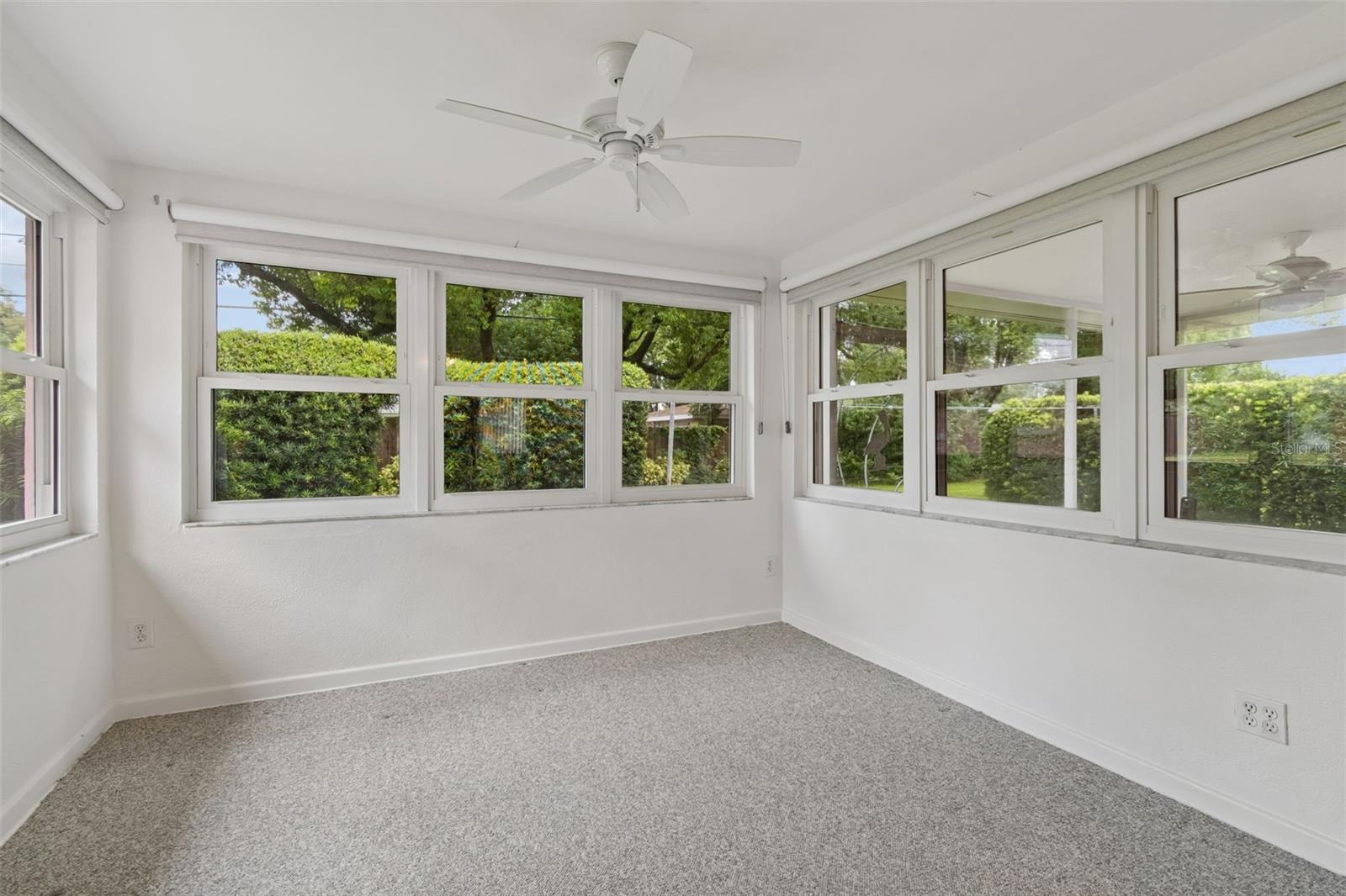 808 WOODLEY RD — photo 24