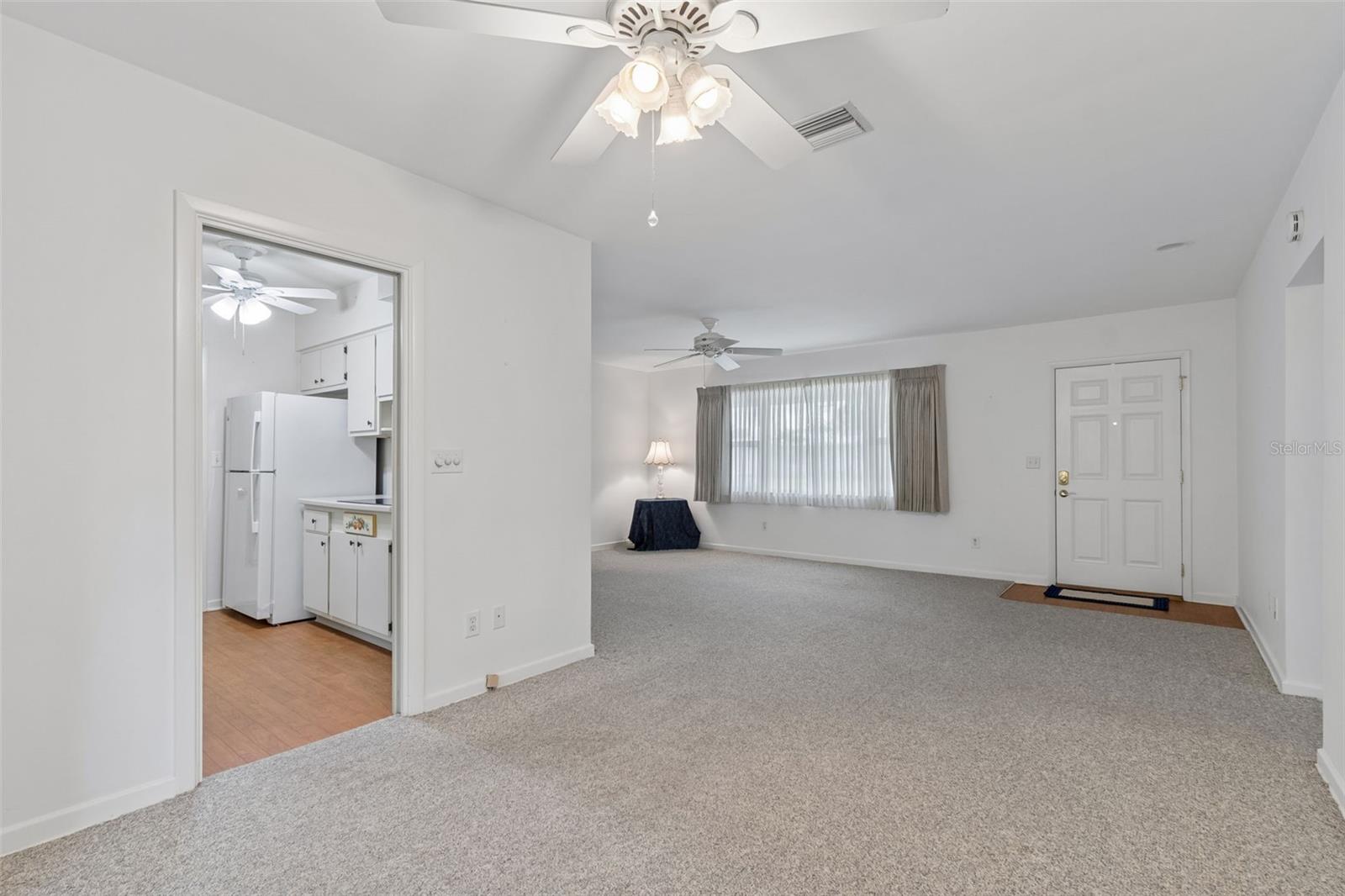 808 WOODLEY RD — photo 13