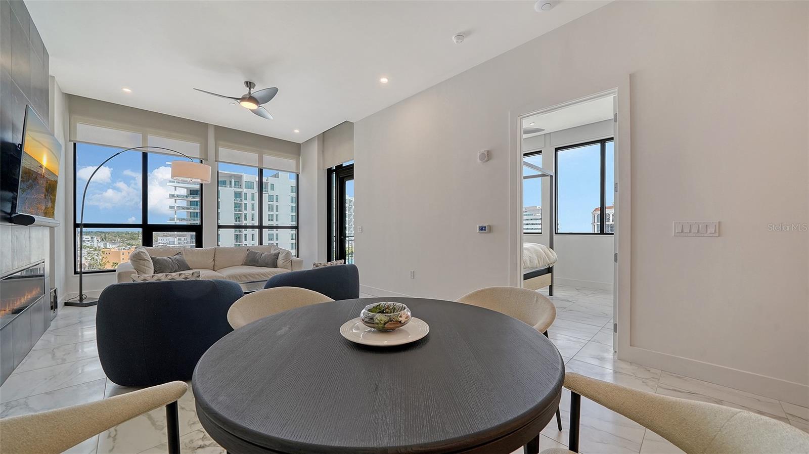 33 S PALM AVE #804 — photo 14