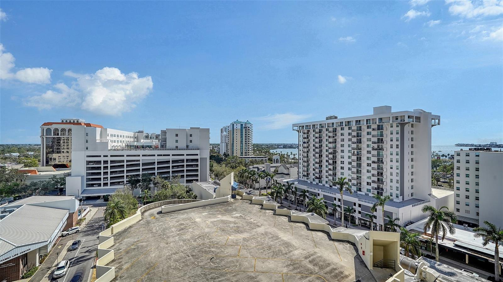 33 S PALM AVE #804 — photo 24