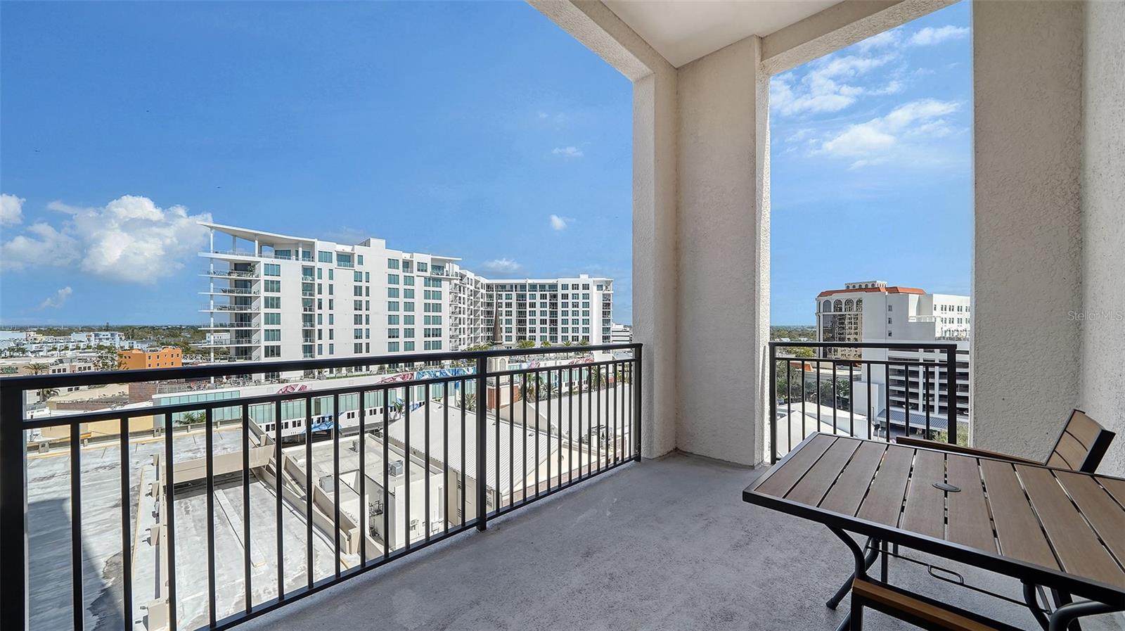 33 S PALM AVE #804 — photo 21