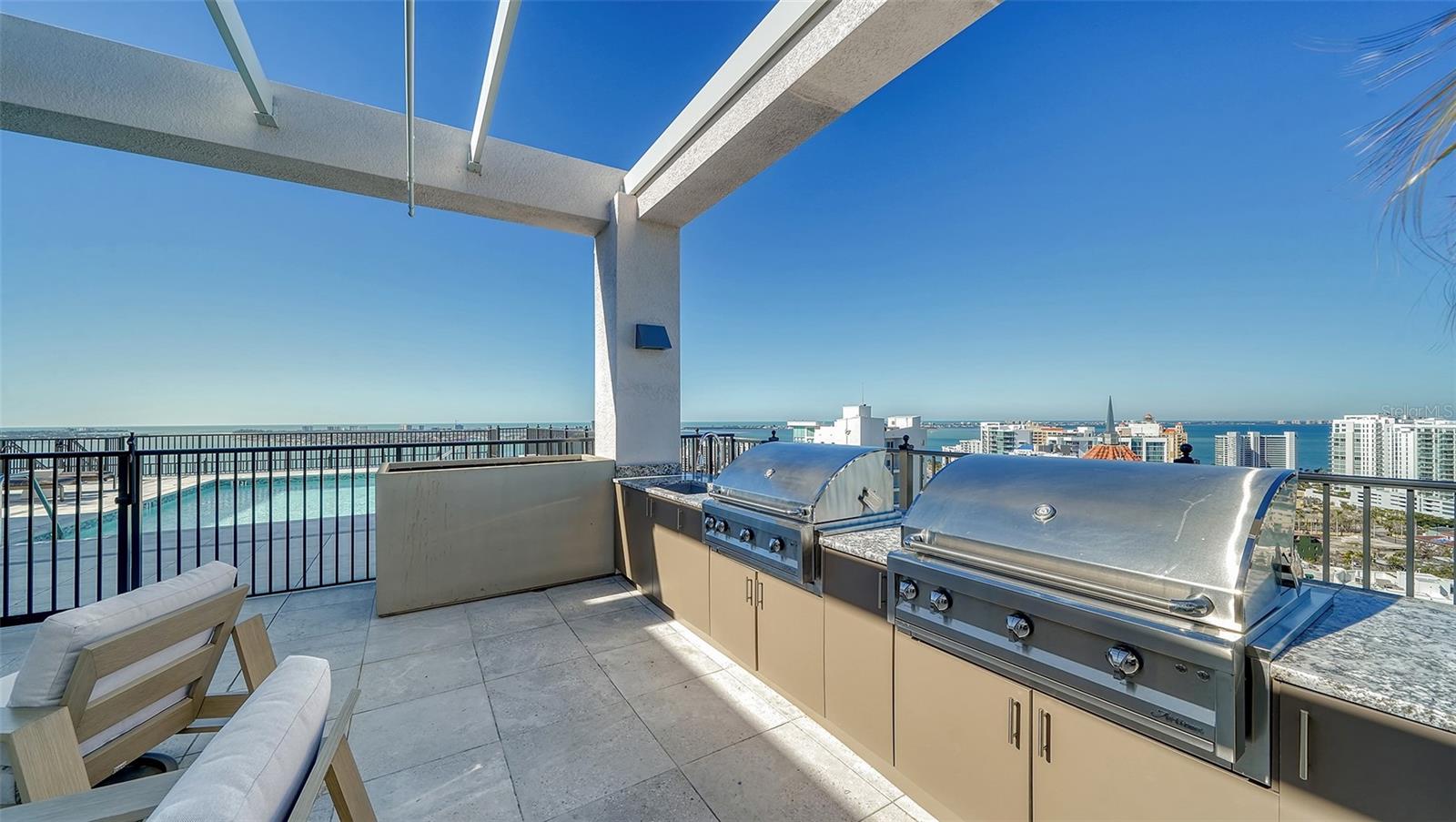 33 S PALM AVE #804 — photo 43