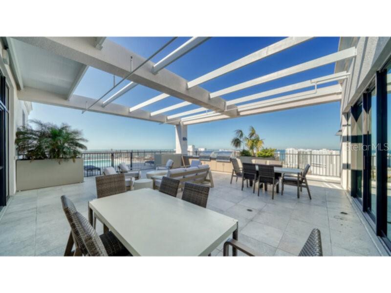 33 S PALM AVE #904 — photo 25