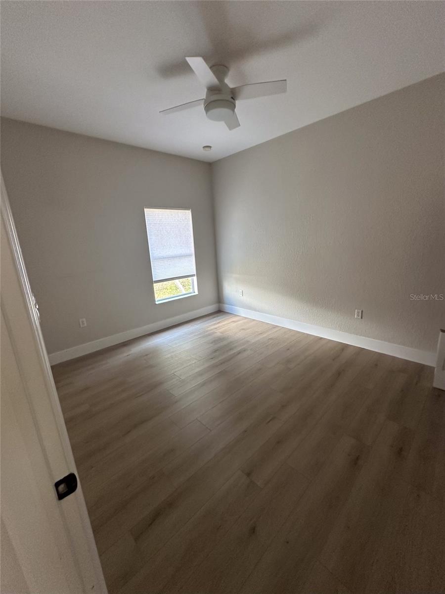 4730 LONDEL AVE — photo 7