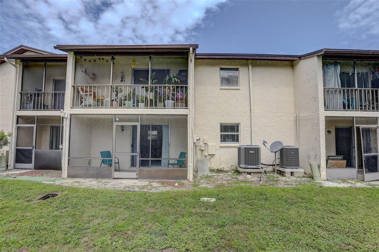 8440 OLD POST RD #104 — photo 10