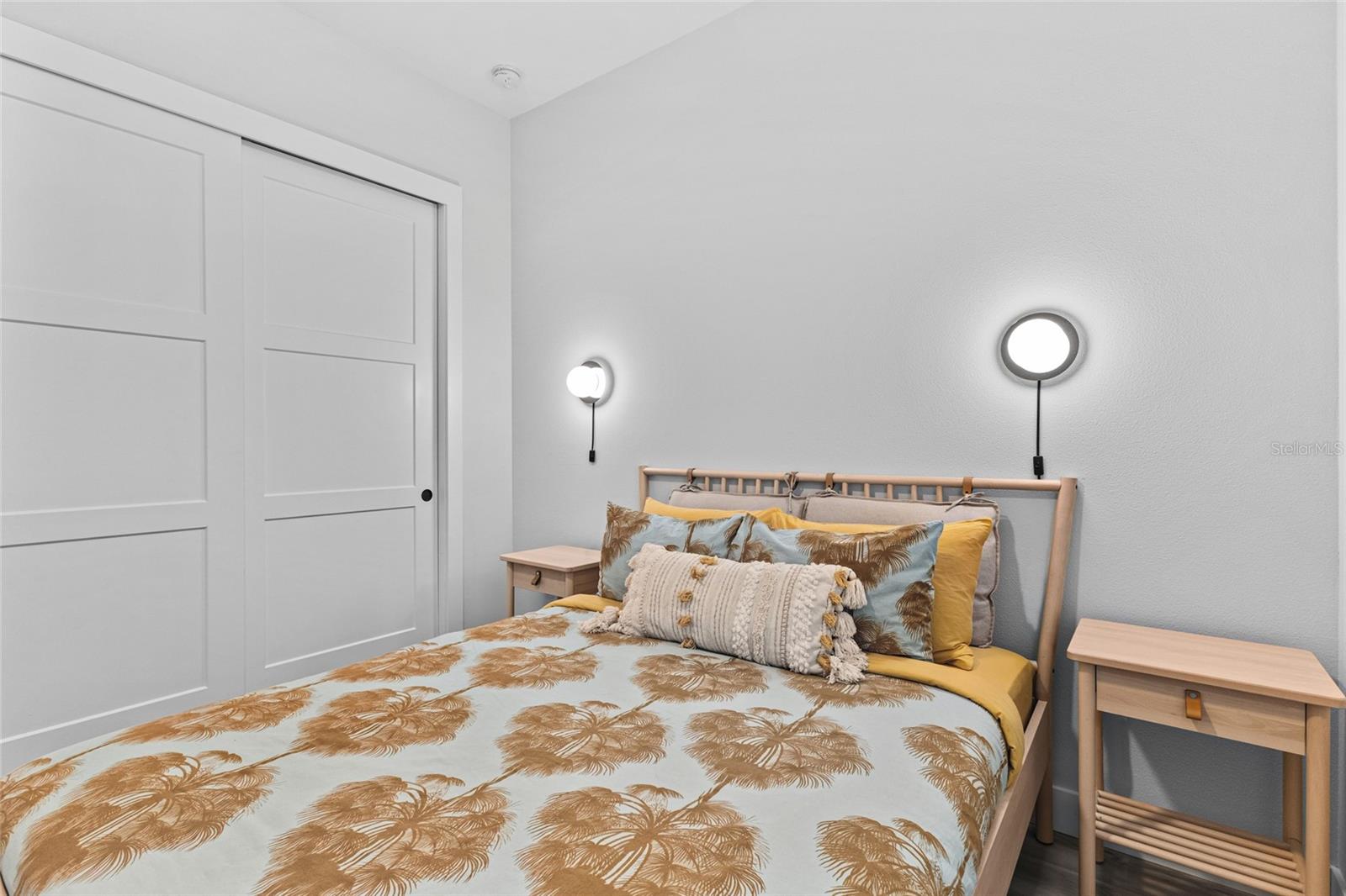 4722 NEPTUNE RD — photo 28