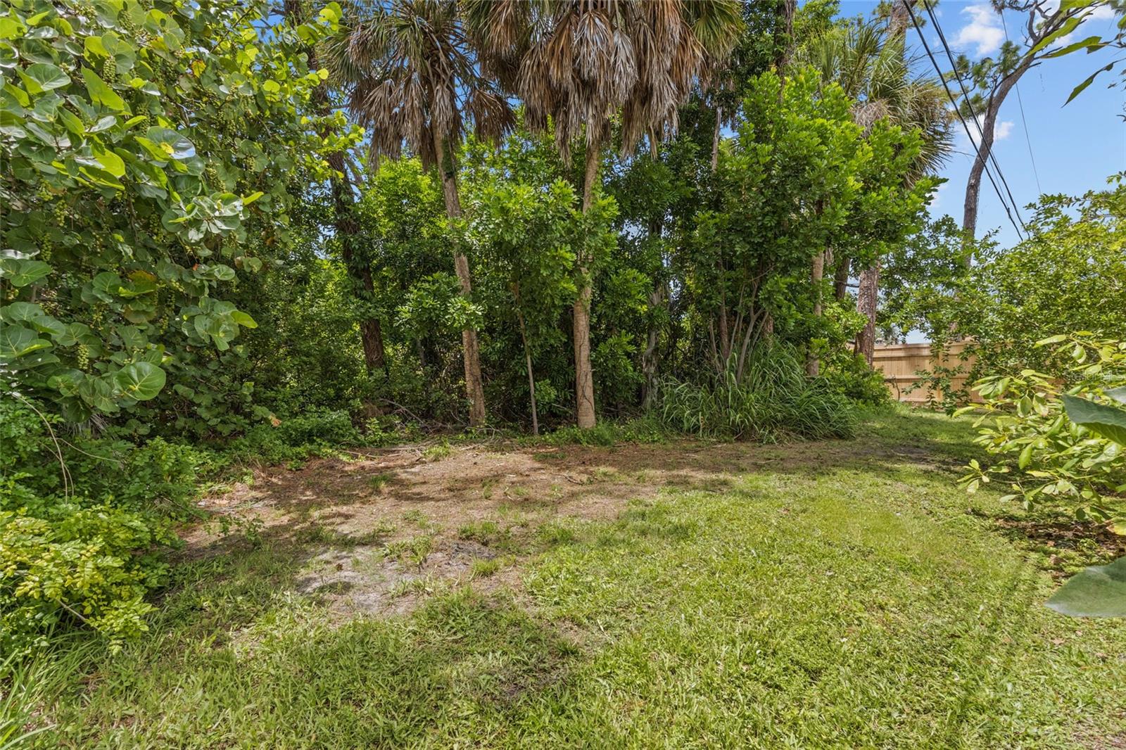 4722 NEPTUNE RD — photo 39