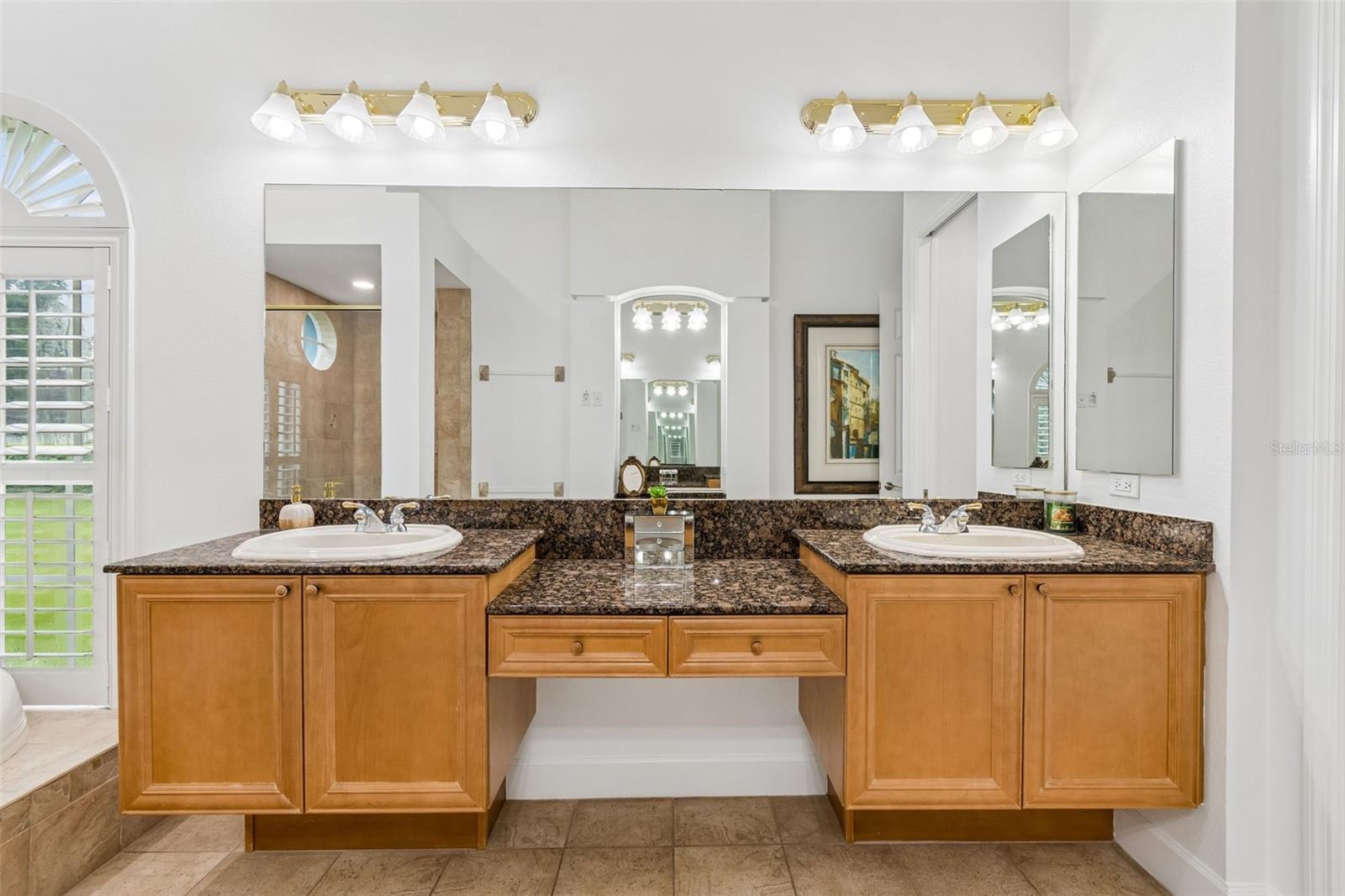 21105 LAKE VIENNA DR — photo 43